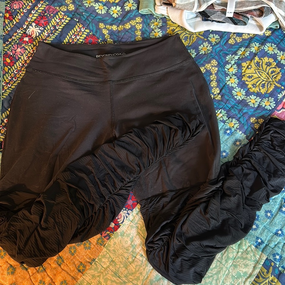 Beyond Yoga Leggings